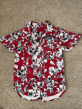 Haus of JR Red Floral Short-Sleeve Shirt